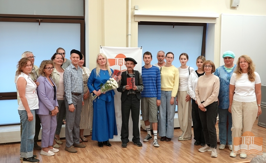 На презентации книги Яны Жемойтелите «Период полураспада»