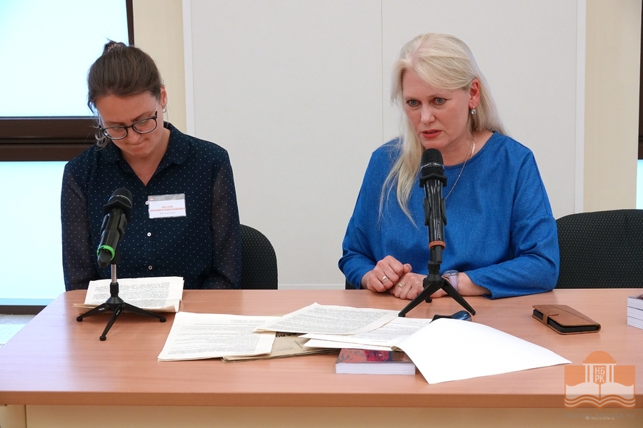 На презентации книги Яны Жемойтелите «Период полураспада»