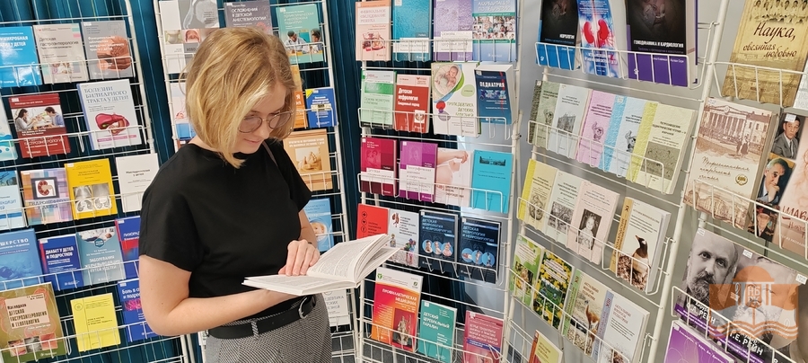 На выставке Национальной библиотеки в рамках конференции «Дети – территория особой заботы»