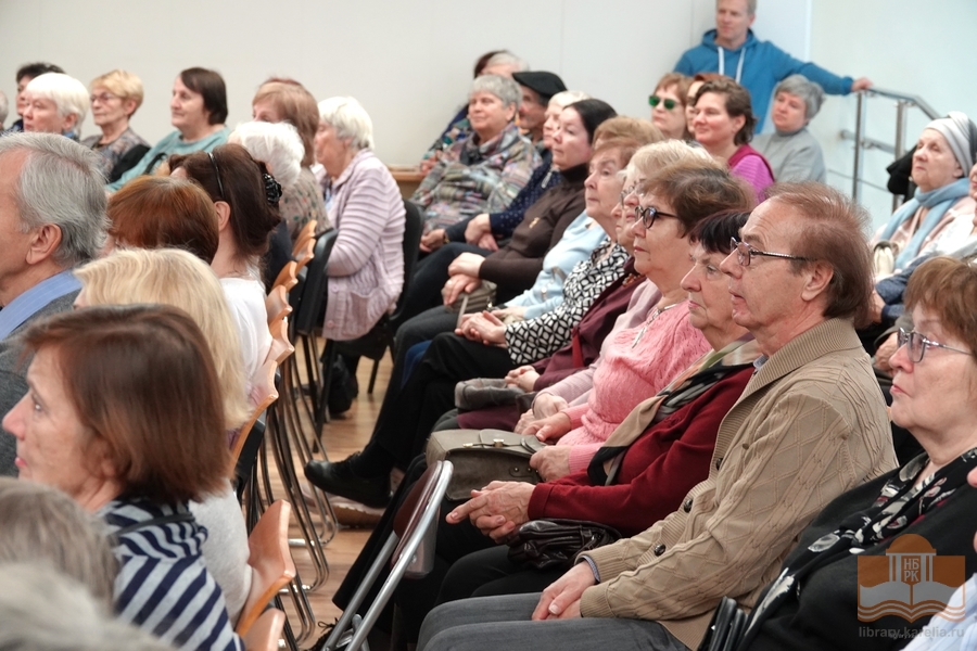 На встрече клуба «Старая пластинка», посвященной Яну Френкелю