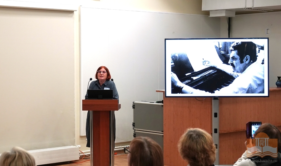 На встрече клуба «Старая пластинка», посвященной Яну Френкелю. Ведущая Ирина Кондратьева