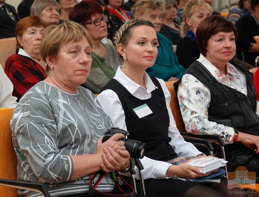 Презентация книги Николая Карпина «Поросозерский ковчег»