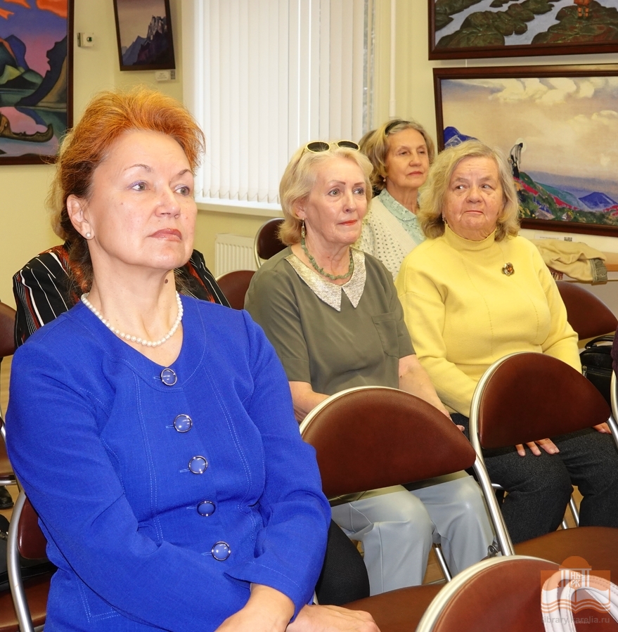 «Литературный четверг» в Национальной библиотеке Карелии