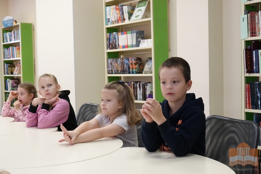 Участники просветительской программы «Маленький краевед: Лес — наше богатство»