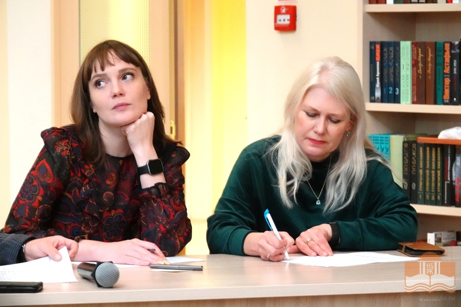 Члены жюри VIII городского конкурса чтецов «Сунгуровские чтения: Расширяем горизонты»