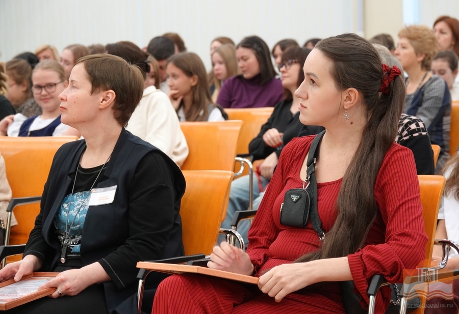 VIII городской конкурс чтецов «Сунгуровские чтения: Расширяем горизонты»