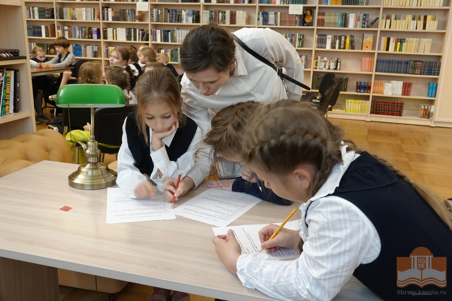 Игровая программа «Золотой ключик от дверцы счастья»