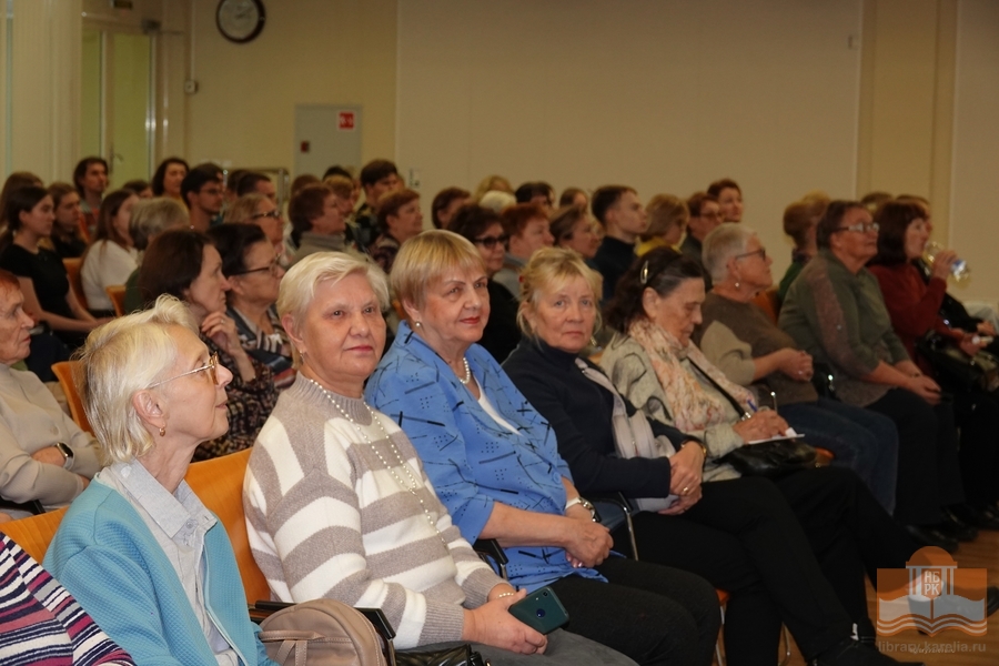 «Литературный четверг» «Жизнь, отданная науке. Мария Склодовская-Кюри»