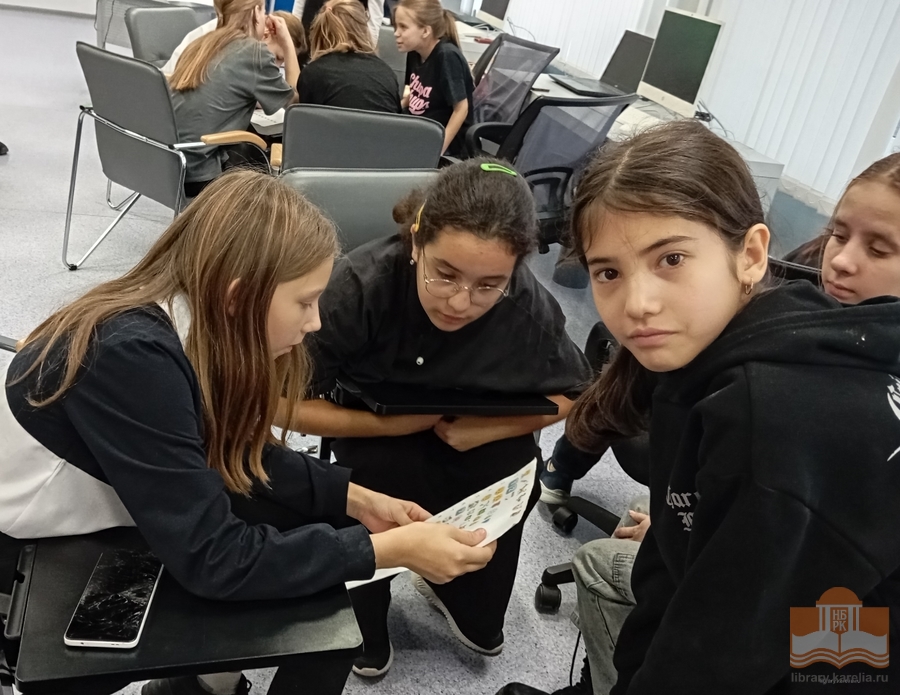 Участники просветительской программы «Экологическая тропа»