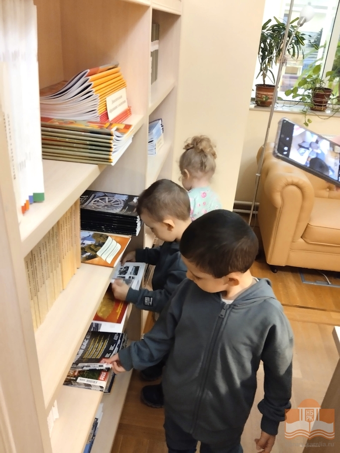 Воспитанники Центра помощи детям «Дом ребенка» в Национальной библиотеке