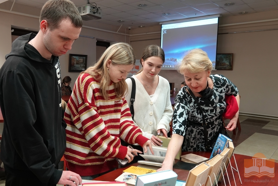 «Литературный четверг» в Национальной библиотеки Карелии