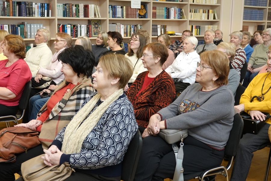 На встрече проекта «Диалог эпох», посвященной светскому общению