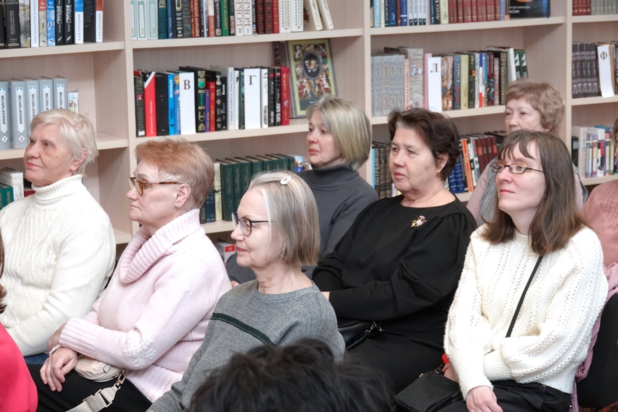 На встрече проекта «Диалог эпох», посвященной светскому общению