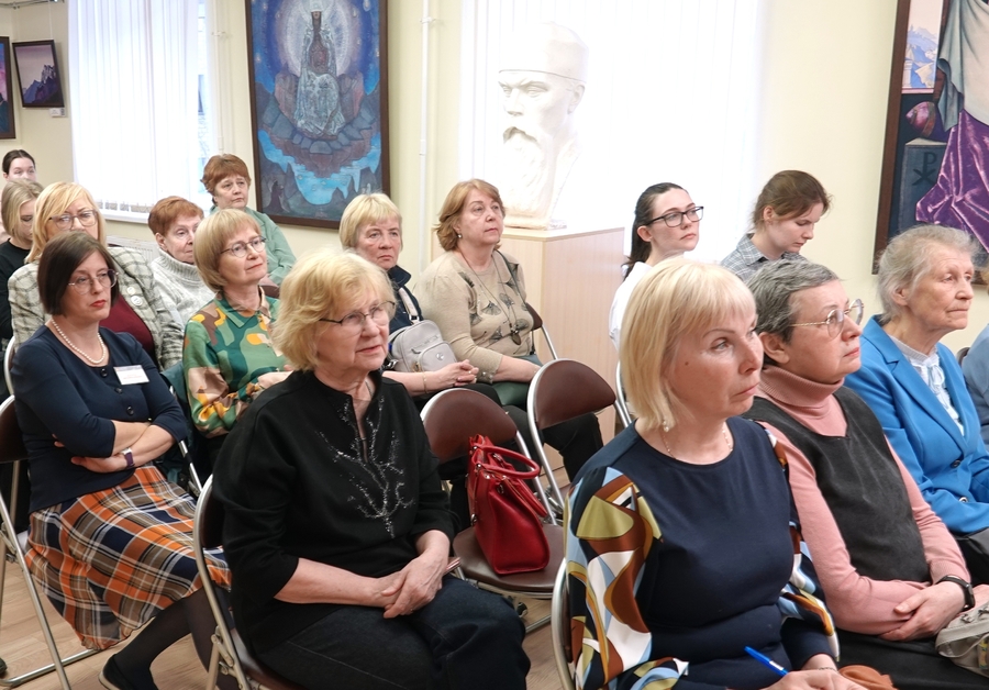 На просветительской программе «Живое народное слово»