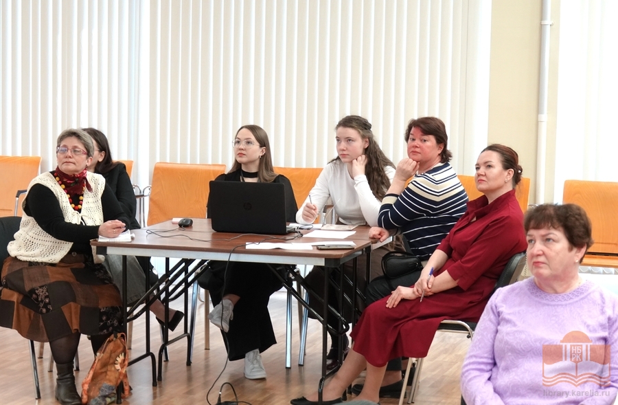 На семинаре «Ресурсы локальной идентичности в проекте