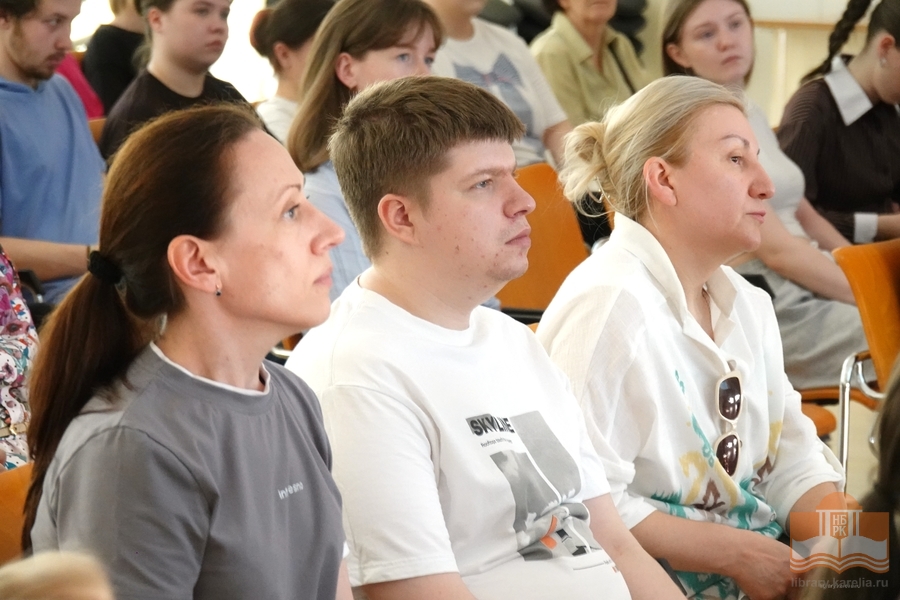 На просветительской программе «Перевод на передовой», приуроченной к 81 годовщине Победы