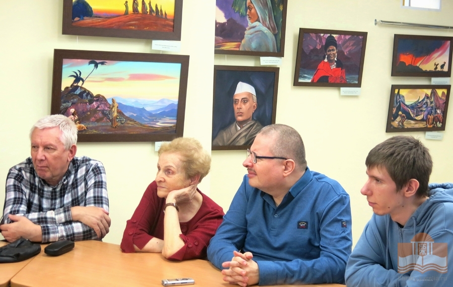 «Литературные путешествия» в клубе «СоНеТ»